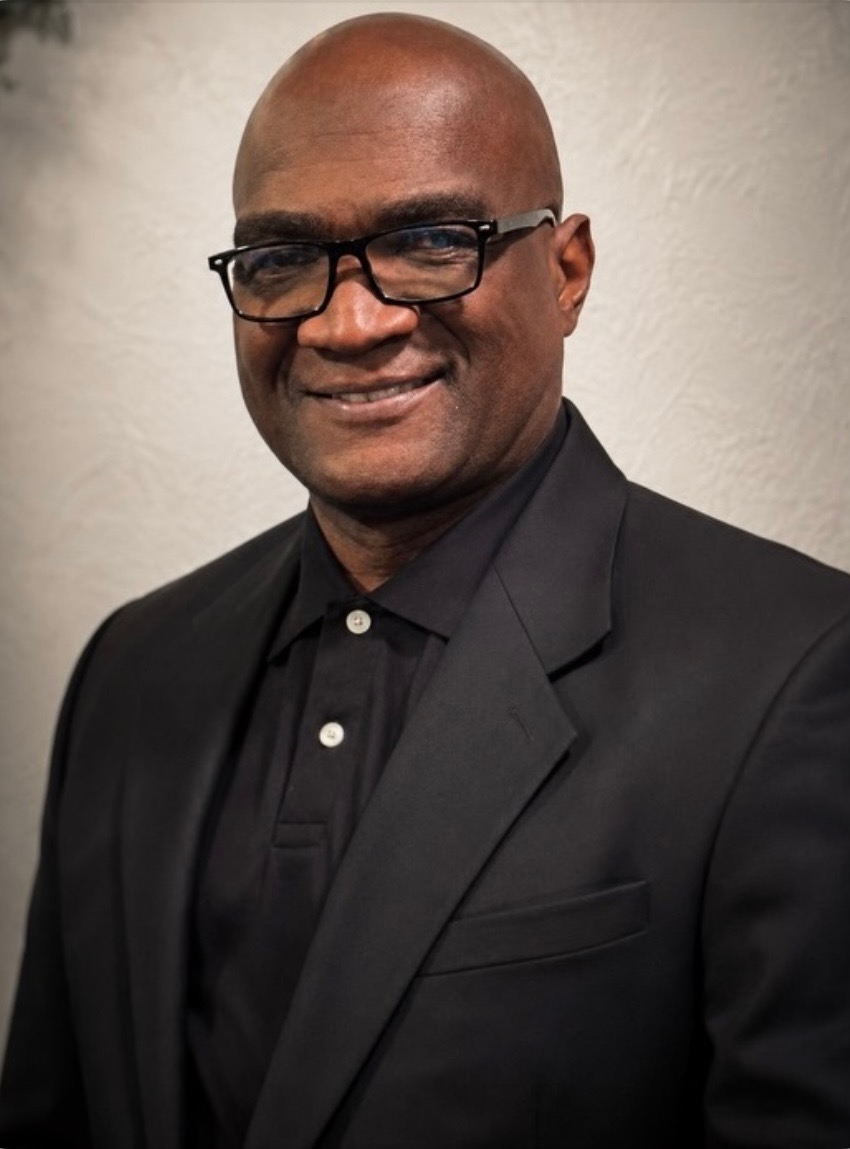 Arnell Dean